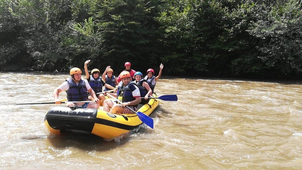 Hiking und Rafting